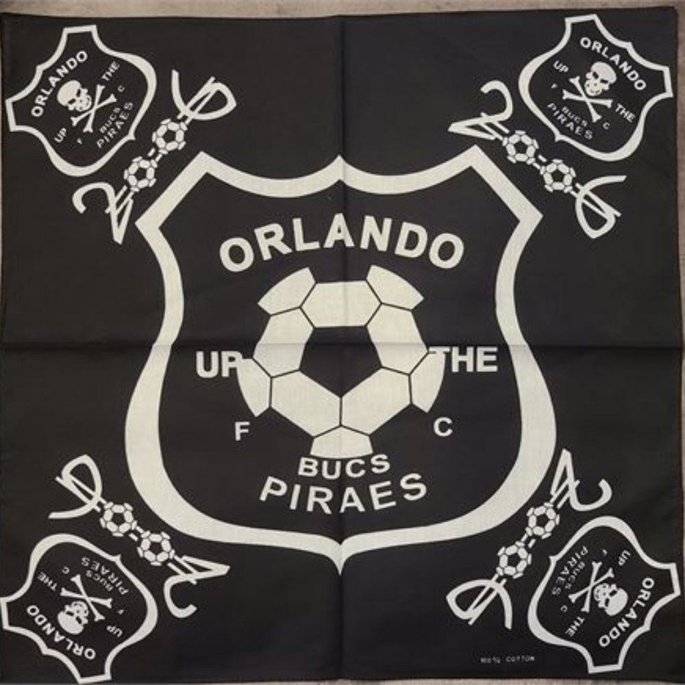 2006 SKULLS ORLANDO BANDANA / FACE COVERING